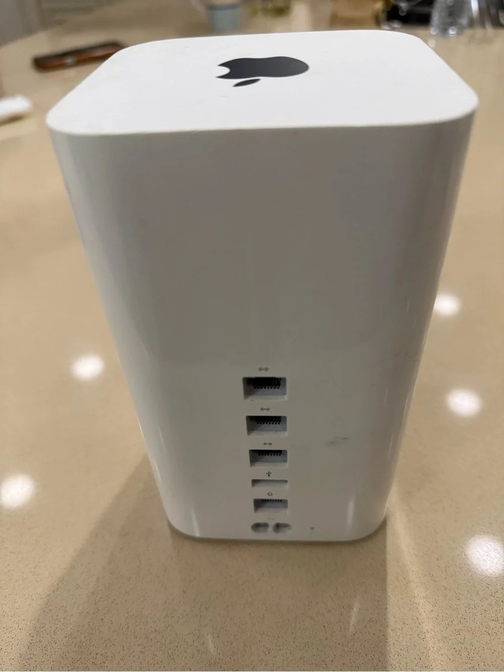 Apple White Tower Wireless Router with Multiple Ethernet Ports